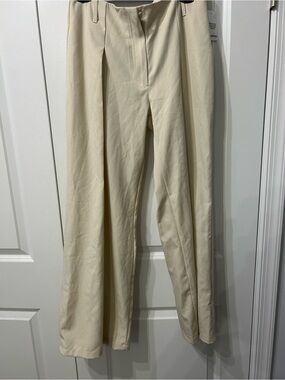 NWT Boohoo Cream Wide-Leg Women's Pants